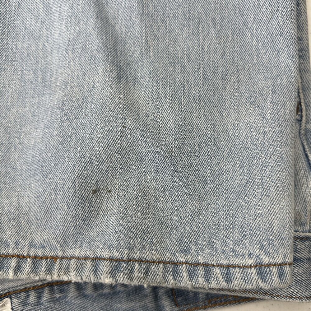 Levi’s 505 Regular Fit Straight Leg 40”x30” Light Wash Jeans‎ - Picture 6 of 10